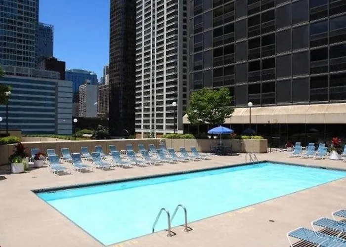 Streeterville 1br W Gym Pool Nr Navy Pier Chi-411 Appartement